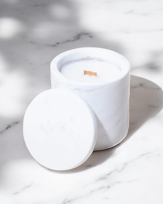 Retreat - 8oz White Marble